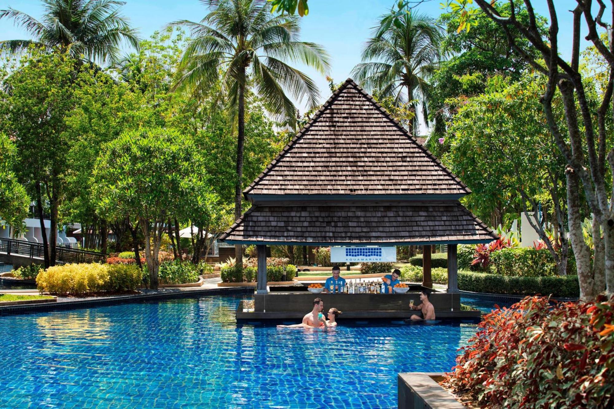 Jw Marriott Khao Lak Resort And Spa Exterior foto The swimming pool at the Royal Thai Pool